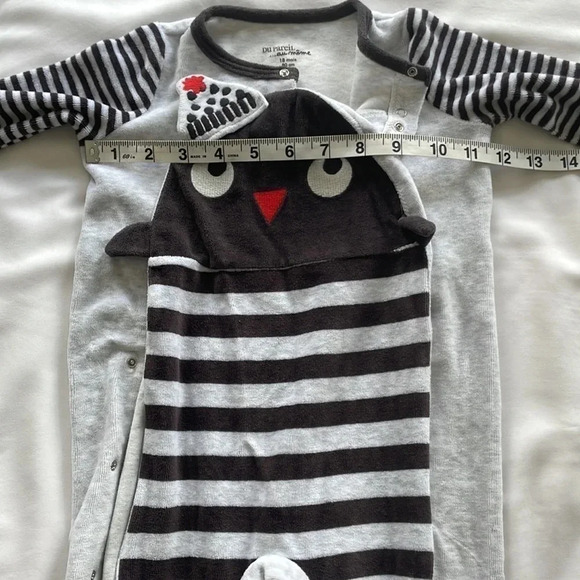 Penguin  Onesie - Picture 9 of 11